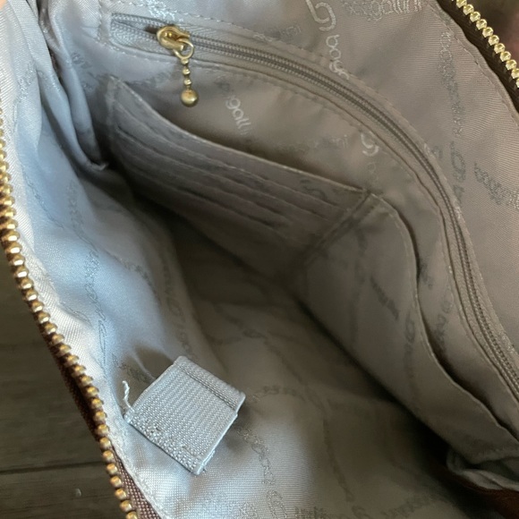 Baggalini travel crossbody - Picture 4 of 5